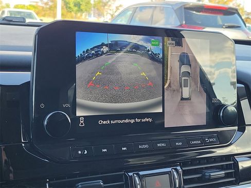 Certified 2024 Nissan Pathfinder Platinum w/ Cargo Package image 33