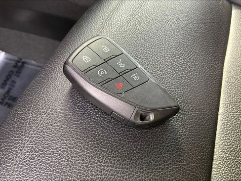 Used 2023 Chevrolet Tahoe Z71 image 37