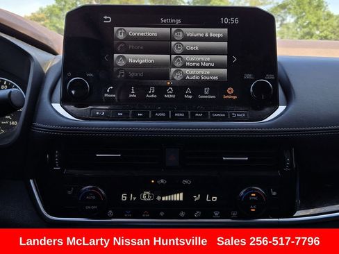 Used 2023 Nissan Rogue SL w/ SL Premium Package FWD image 19