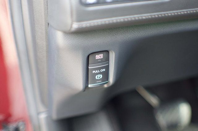 Used 2025 INFINITI QX80 Sensory AWD/4WD image 38