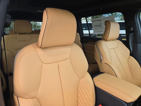 New 2026 Jeep Grand Cherokee L Summit w/ Advanced Protech Group IV image 23