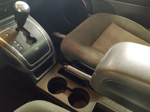 Used 2016 Jeep Patriot Latitude FWD image 26