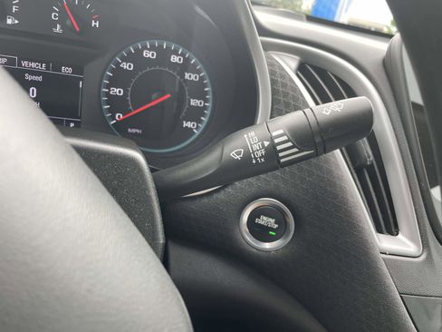 Used 2025 Chevrolet Malibu LT FWD image 24