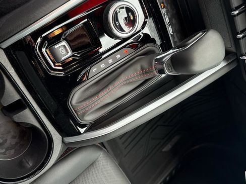 Used 2026 Chevrolet Colorado Z71 w/ Technology Package image 24