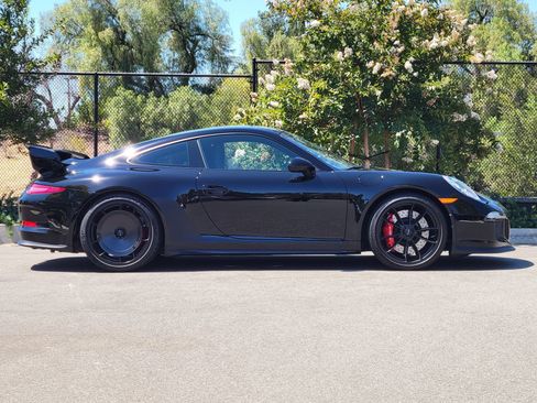 Certified 2015 Porsche 911 GT3 RWD image 8