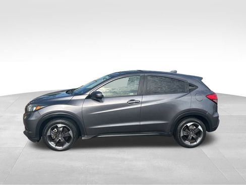 Used 2018 Honda HR-V EX image 2