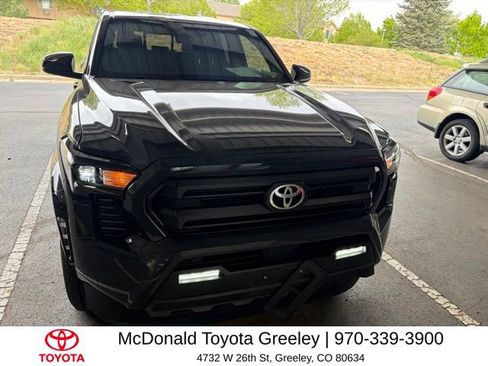 Used 2024 Toyota Tacoma SR5 AWD/4WD image 2