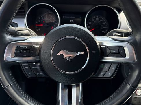 Used 2022 Ford Mustang GT w/ Equipment Group 301A RWD image 29
