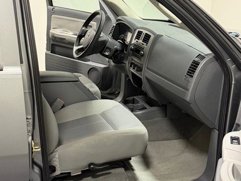 Used 2006 Dodge Dakota SLT image 11