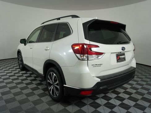 Used 2020 Subaru Forester Limited image 5