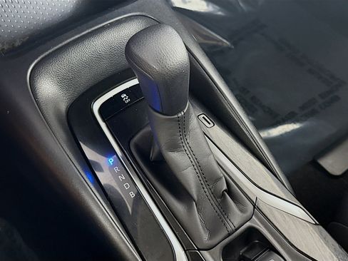 Used 2020 Toyota Corolla LE image 20