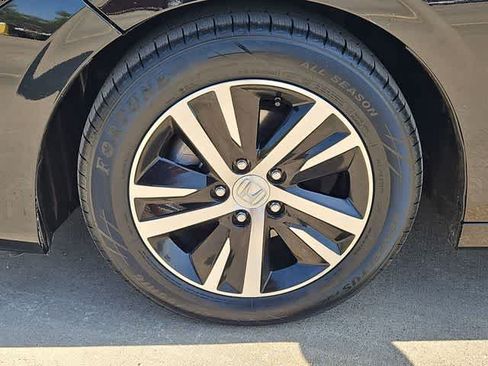 Used 2024 Honda Civic LX image 13