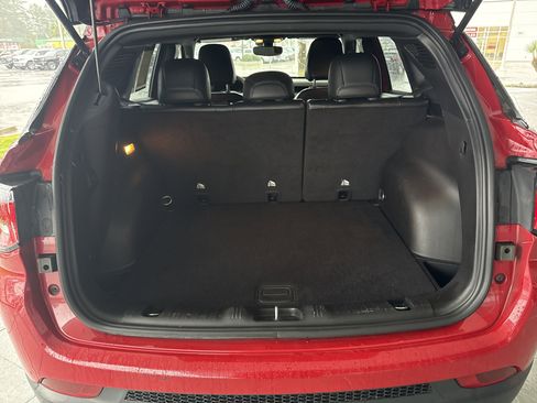 Used 2023 Jeep Compass Altitude w/ Convenience Group image 32