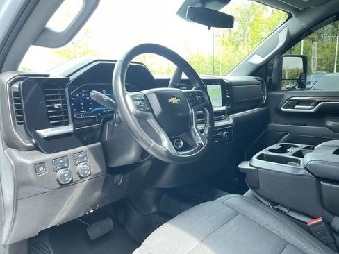 Certified 2025 Chevrolet Silverado 2500 LT AWD/4WD image 10