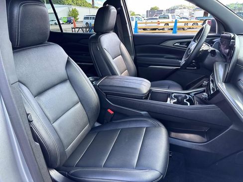 Used 2026 Chevrolet Traverse LT AWD/4WD image 33