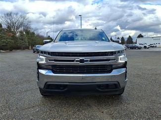 Used 2022 Chevrolet Silverado 1500 LT w/ LPO, Dark Essentials Package video 2