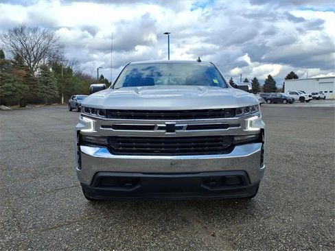 Used 2022 Chevrolet Silverado 1500 LT w/ LPO, Dark Essentials Package image 2