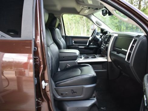 Used 2015 RAM 3500 Laramie AWD/4WD image 17