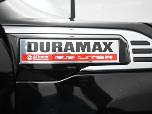 New 2025 GMC Sierra 2500 Denali w/ Denali Reserve Package image 28