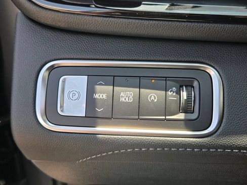 New 2026 Buick Enclave Avenir w/ Super Cruise Package FWD image 22