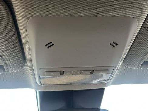 Used 2022 Buick Encore Preferred w/ Safety Package image 20