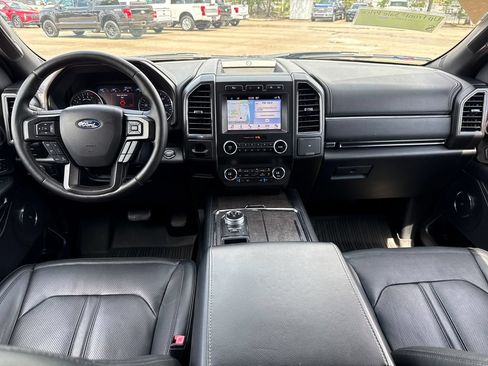 Used 2019 Ford Expedition Max Limited w/ Equipment Group 302A RWD image 5
