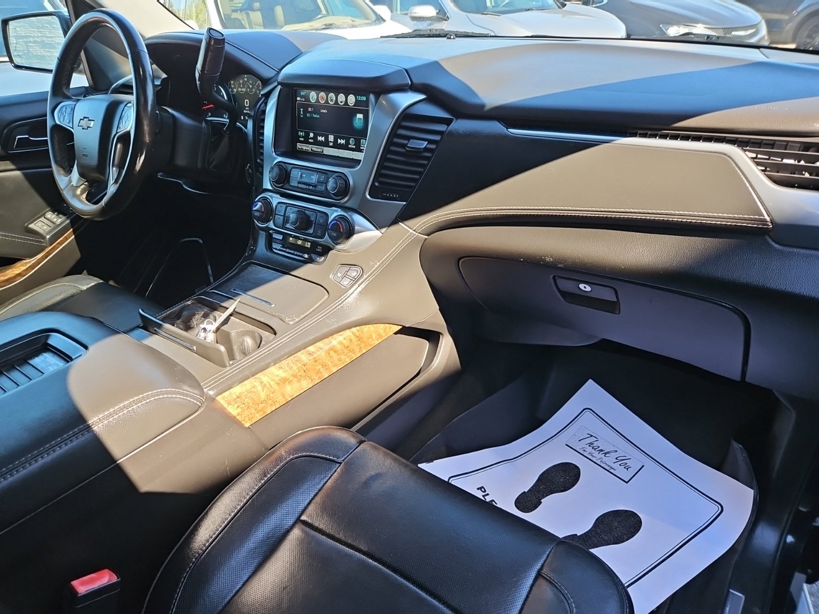 Used 2017 Chevrolet Suburban Premier AWD/4WD image 35