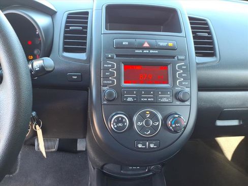 Used 2012 Kia Soul image 17