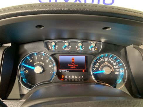 Used 2013 Ford F150 Lariat w/ Lariat Chrome Pkg image 23
