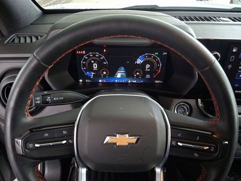 Used 2025 Chevrolet Colorado W/T w/ WT Convenience Package II RWD image 19