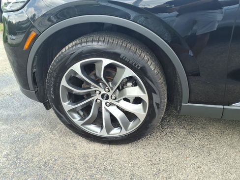 Used 2025 Lincoln Aviator Reserve w/ Illumination Package AWD/4WD image 4