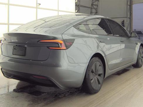 Used 2024 Tesla Model 3 Long Range image 9