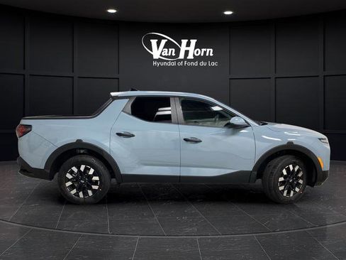 New 2026 Hyundai Santa Cruz SE image 2