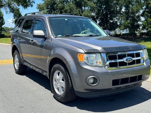 Used 2011 Ford Escape XLT FWD image 33