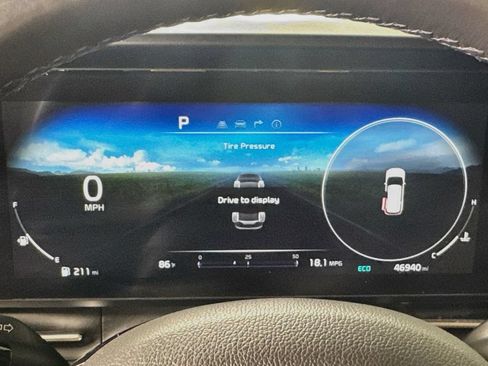 Used 2022 Kia Carnival SX Prestige FWD image 12