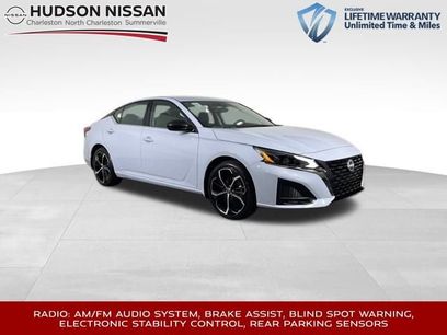 New 2025 Nissan Altima 2.5 SR