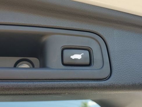 Used 2021 Honda Pilot Special Edition image 11