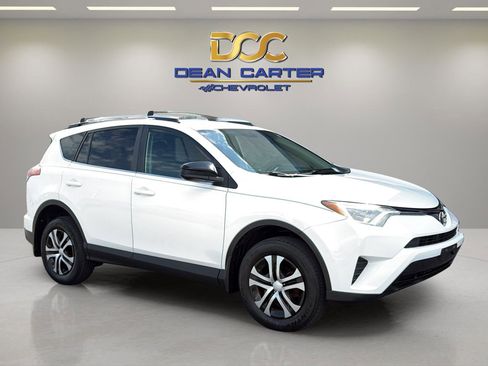 Used 2016 Toyota RAV4 LE AWD/4WD image 7