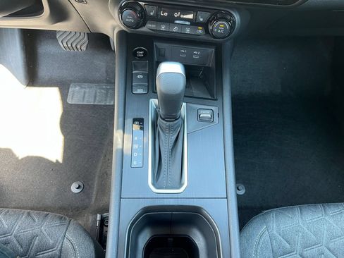 Used 2026 Nissan Kicks SV w/ Cold Weather Package AWD/4WD image 40