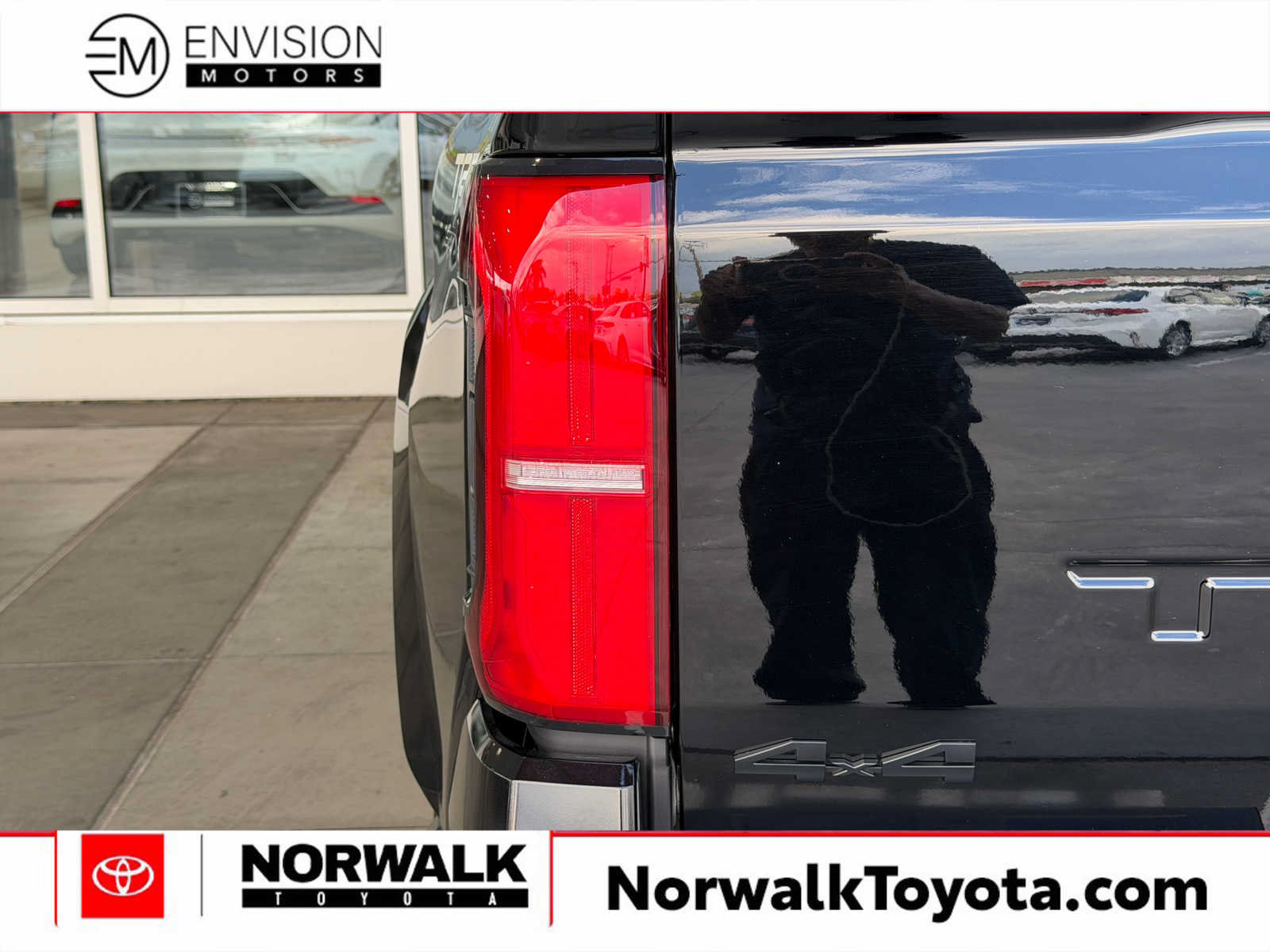 Certified 2026 Toyota Tacoma TRD Sport w/ TRD Sport Premium Package AWD/4WD image 9