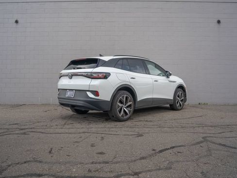 Used 2023 Volkswagen ID.4 Pro S AWD/4WD image 7