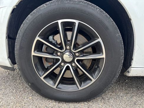 Used 2019 Dodge Grand Caravan GT FWD image 28