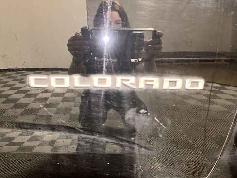 Used 2022 Chevrolet Colorado LT w/ Fleet Safety Package image 11