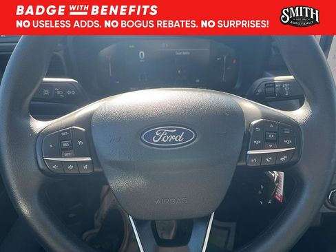 Used 2025 Ford Maverick XL image 16
