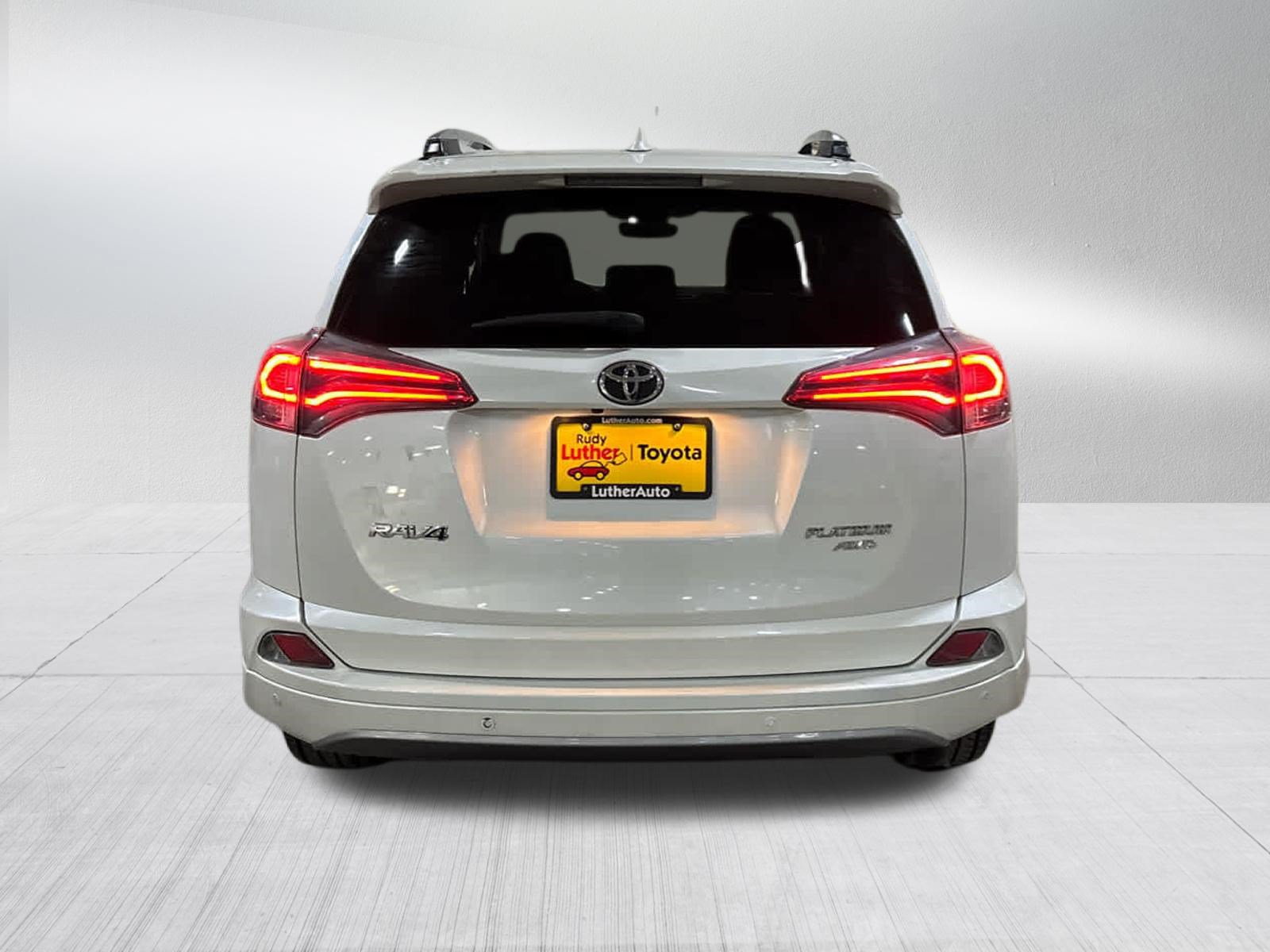 Certified 2017 Toyota RAV4 Platinum AWD/4WD image 5