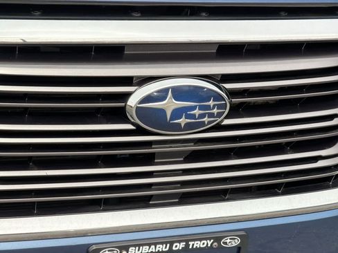 Used 2019 Subaru Ascent Premium image 12