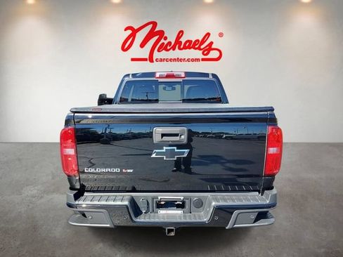Used 2020 Chevrolet Colorado Z71 w/ Z71 Midnight Edition AWD/4WD image 6