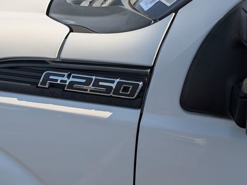 Used 2015 Ford F250 XL w/ Power Equipment Group image 18