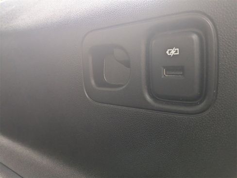 Used 2018 GMC Acadia Denali w/ Technology Package image 19