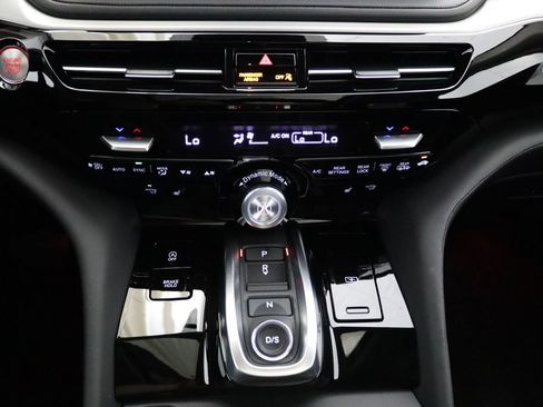 Certified 2026 Acura MDX SH-AWD w/ Technology Package image 25